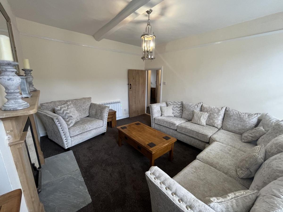 The Blind Pig Cosy Cottage إيلشيم المظهر الخارجي الصورة