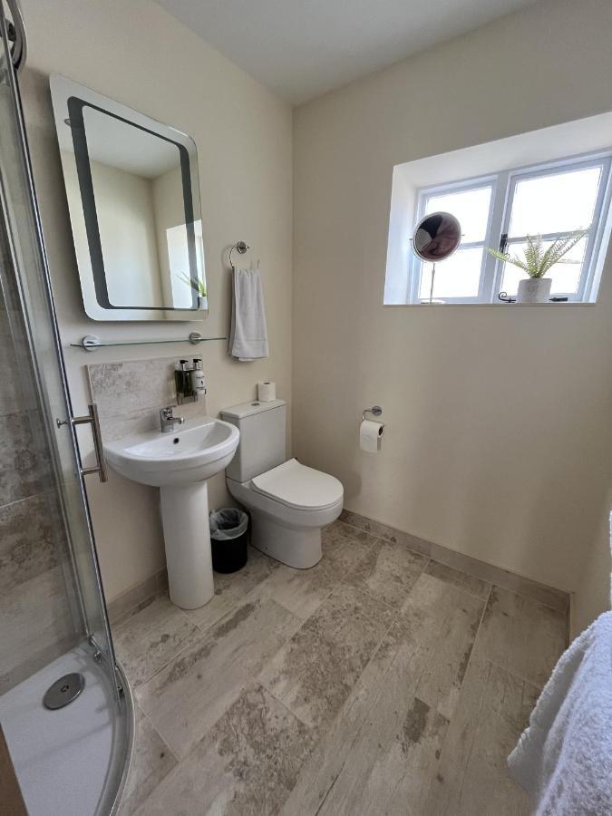 The Blind Pig Cosy Cottage إيلشيم المظهر الخارجي الصورة